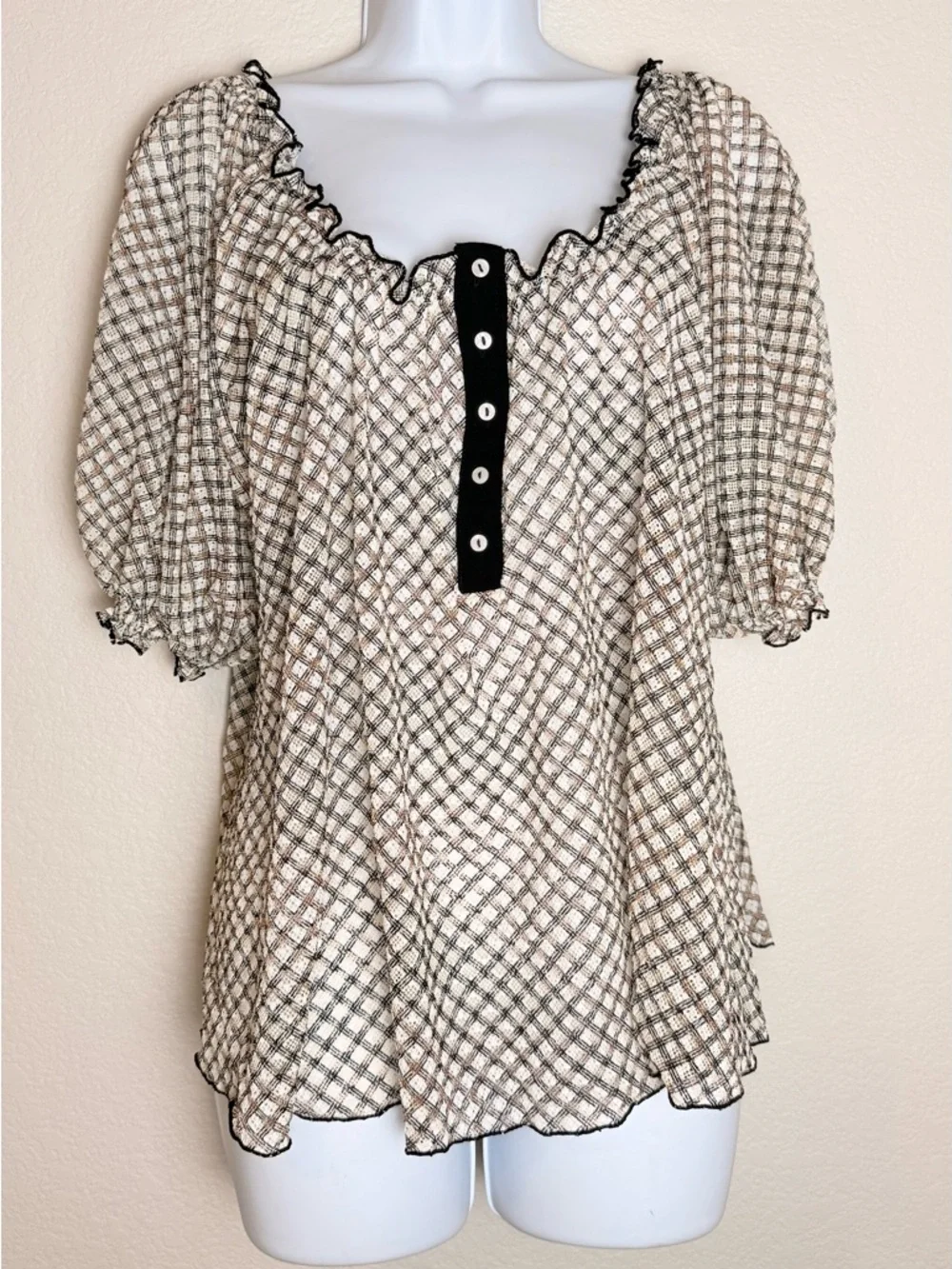 FREE PEOPLE Astra Peasant Top Puff Short Sleeve Boho Geometric Beige Size M